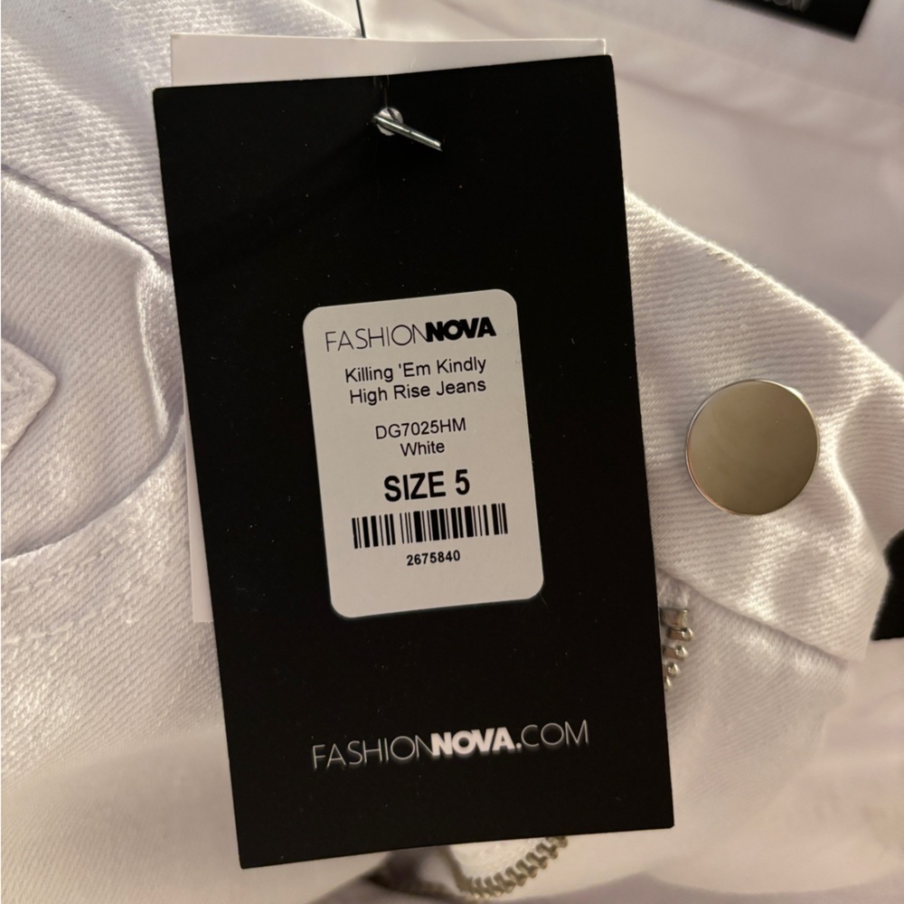 NWT Fashion Nova Killing ‘em Kindly Jeans - Picture 8 of 9